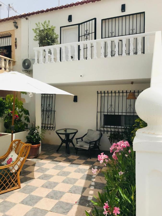 Apartamento Salinas Torrevieja Ngoại thất bức ảnh